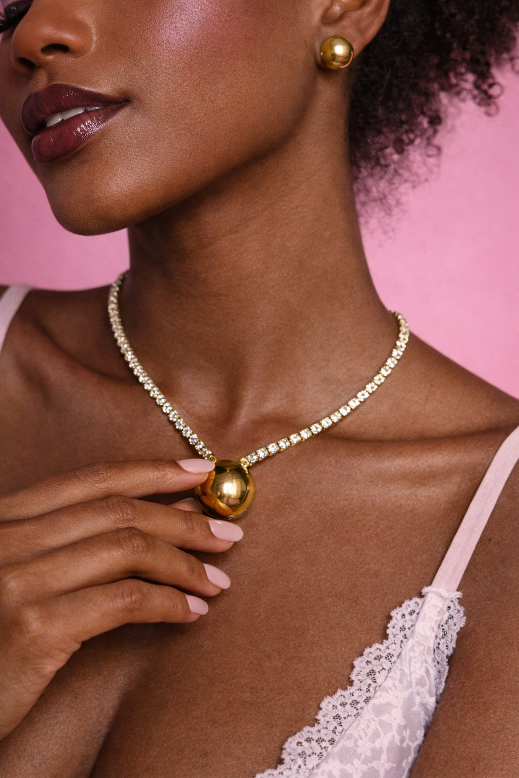 Golden Round and Love Heart Jewelry Set