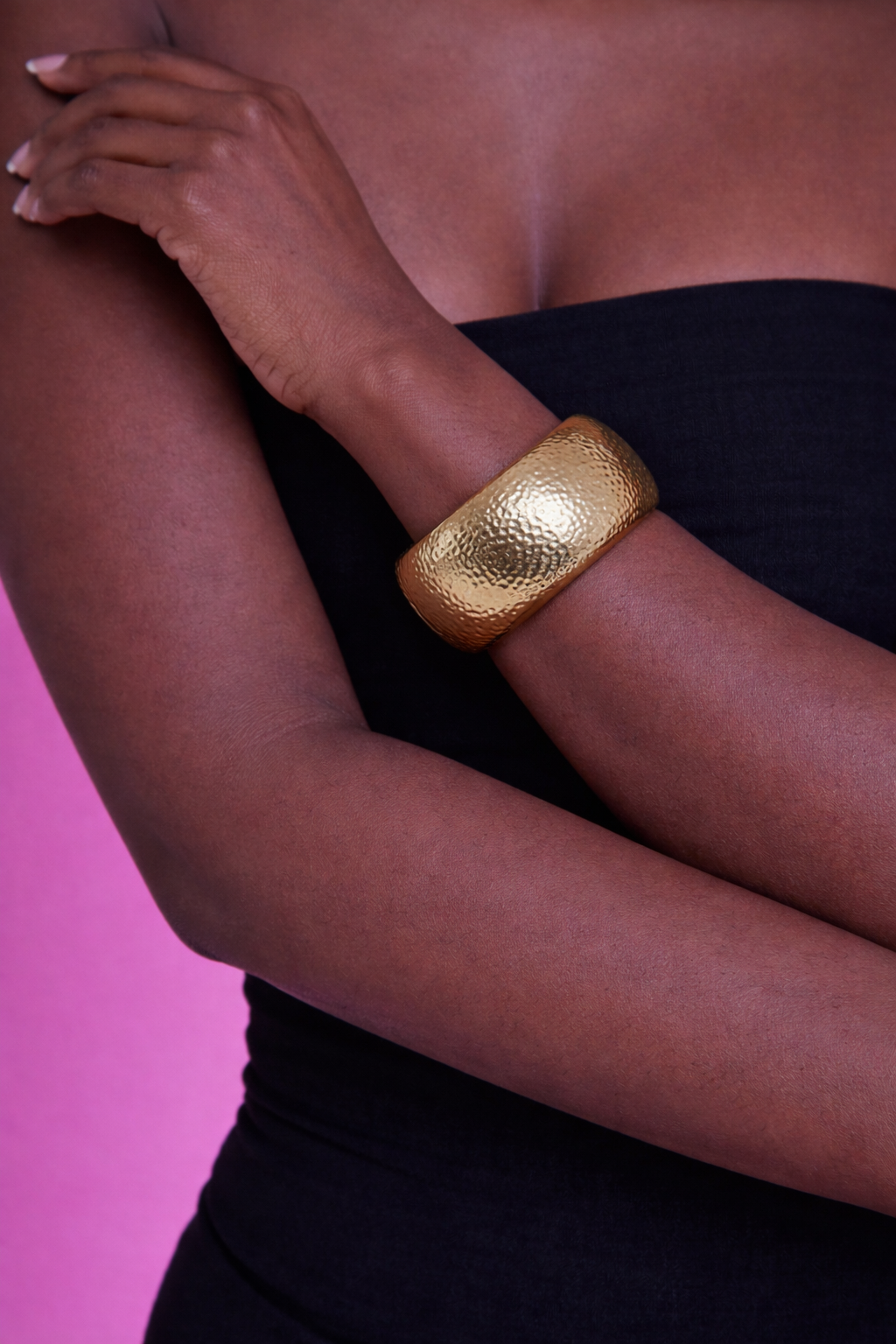 Imperial Hammered Gold Bangle