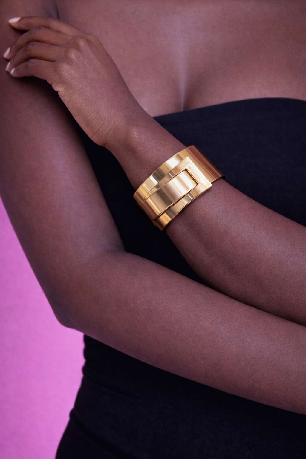 Regal Luxe Gold Cuff